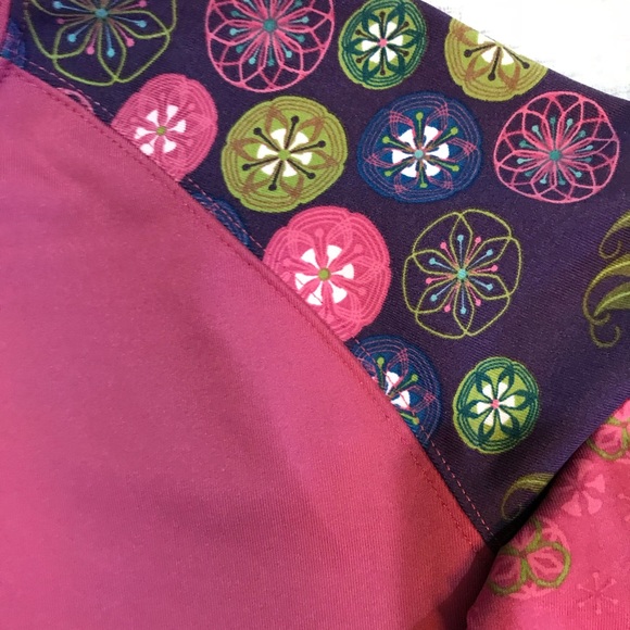 North face long sleeve top - Picture 3 of 4